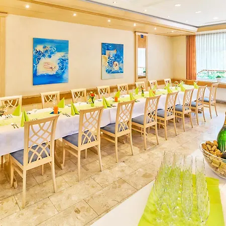 Szálloda Restaurant Kerzenstueble 3*