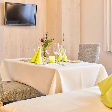 Restaurant Kerzenstueble 3* 가르트링겐