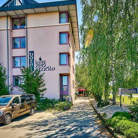 Restaurant Kerzenstueble 호텔 3*